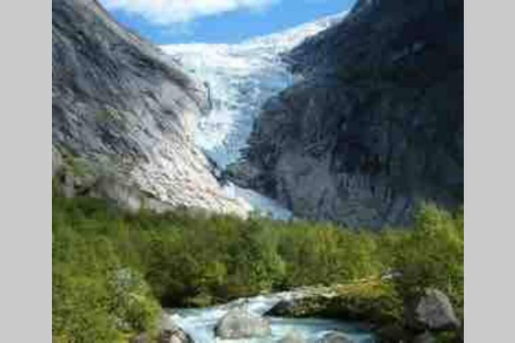Hytte I Stryn Med Elbil Lader Exterior photo
